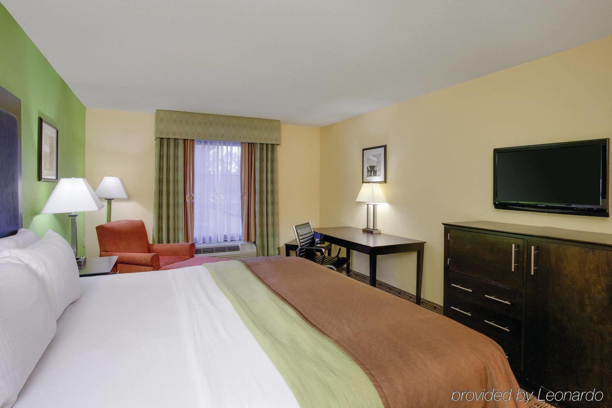 La Quinta By Wyndham Baltimore South Hotel 3*