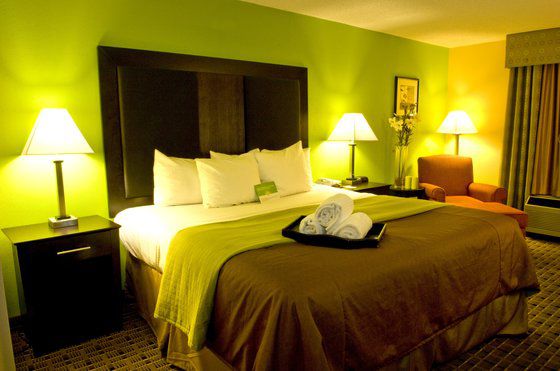 La Quinta By Wyndham Baltimore South Hotel