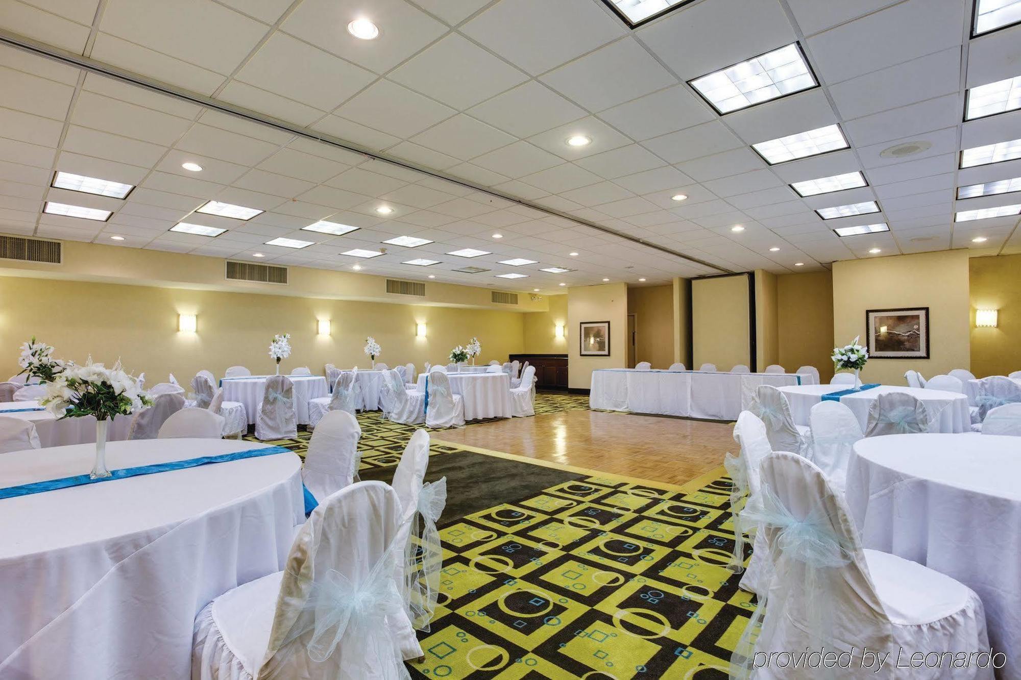 Hotel La Quinta By Wyndham Baltimore South 3*